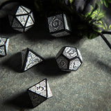 Celtic 3D Revised Black & White Dice Set (7) QWS SCER05