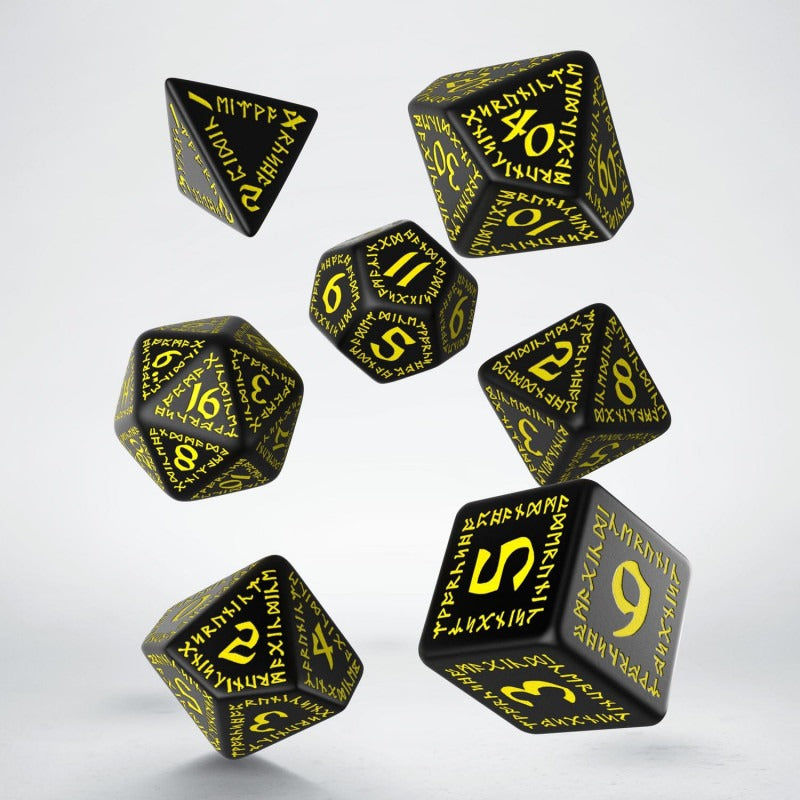 Runic Black & Yellow Dice Set (7) QWS SRUN07