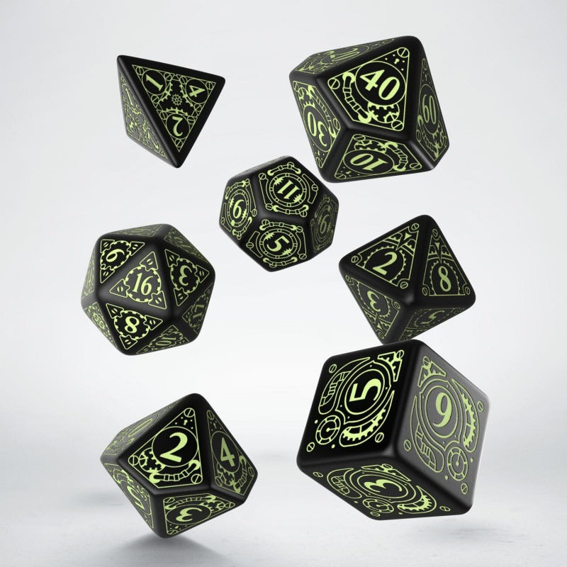 Steampunk Black & Glow-in-the-Dark Dice Set (7) QWS SSTE19