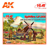 ICM Spitfire LF.IXE with Soviet Pilots and Ground Personnel LTG ICM-48802